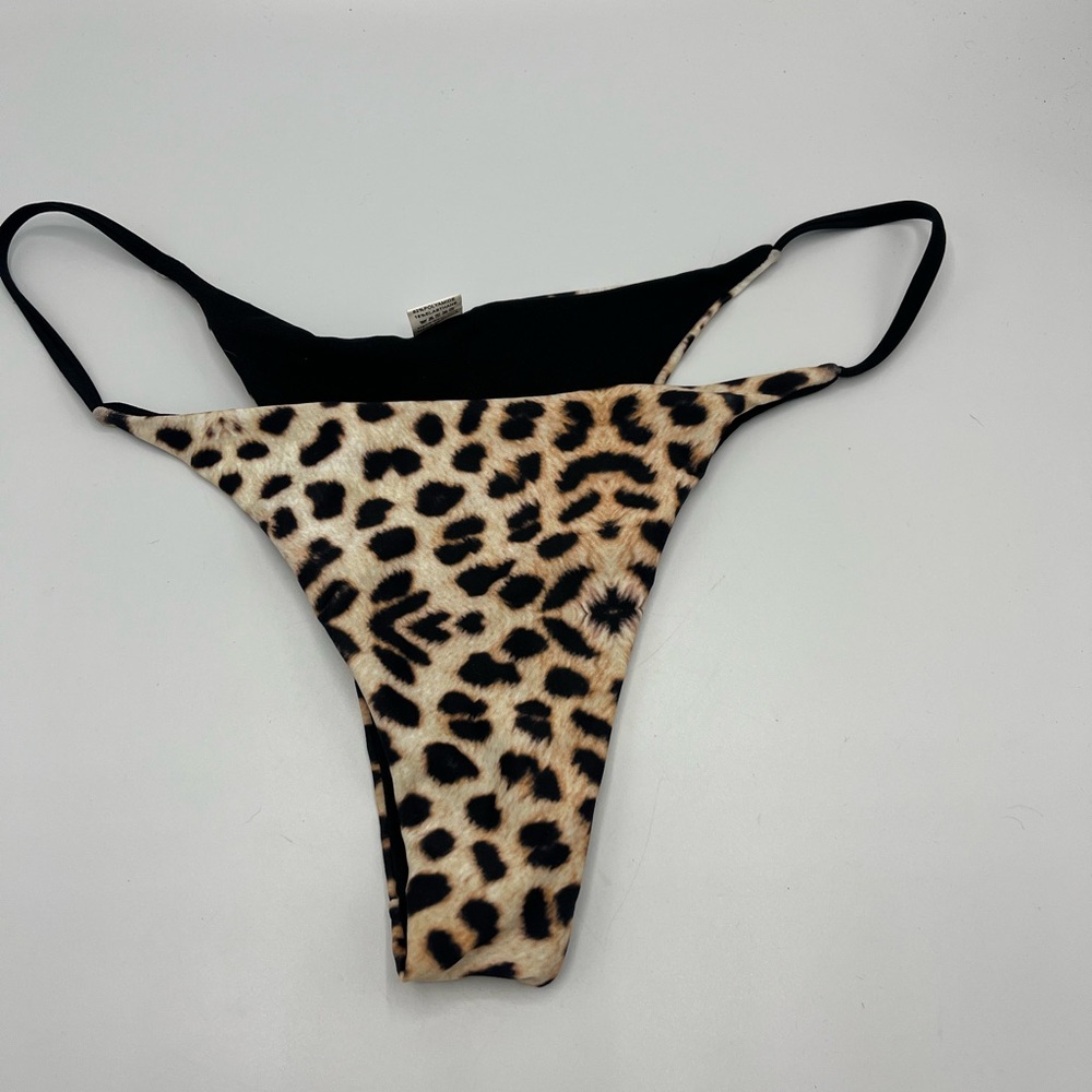 Leopard Print Bikini Set - Picture 4 of 5